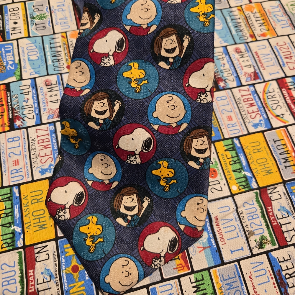 Snoopy and Friends Blue Tie